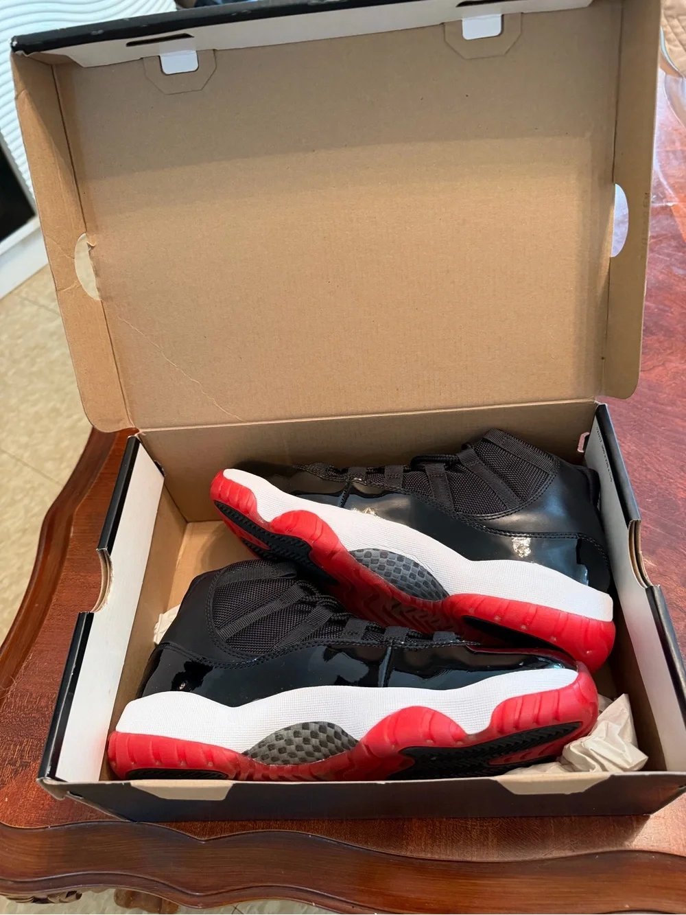 Air Jordan 11 Retro Black Varsity Red White Men’s Size 7.5